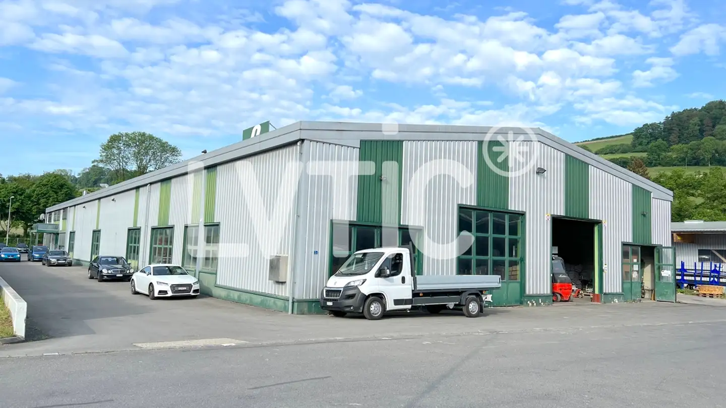 Commercial for sale - 1510 Moudon