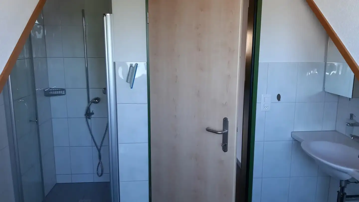 Attic flat for rent - Unterdorf 2, 6262 Langnau b. Reiden - Photo 3
