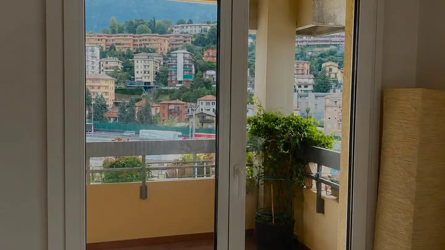 Appartement à louer - Via Maestri Comacini 7, 6830 Chiasso