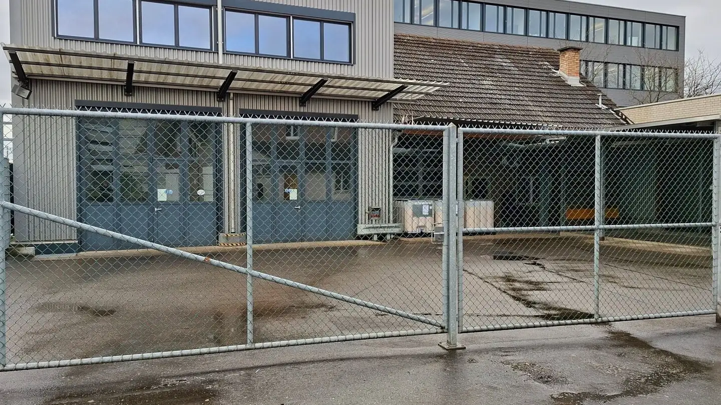 Industrial property for rent - Güterbahnhofplatz, 4132 Muttenz