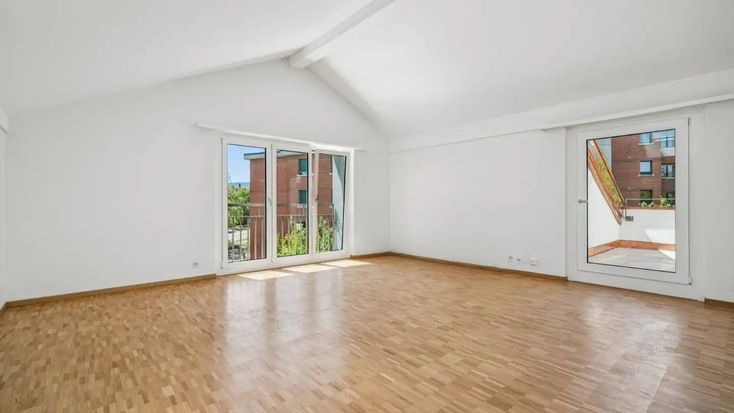Dachgeschosswohnung mieten - Rütiweg 5, 8610 Uster - Foto 2