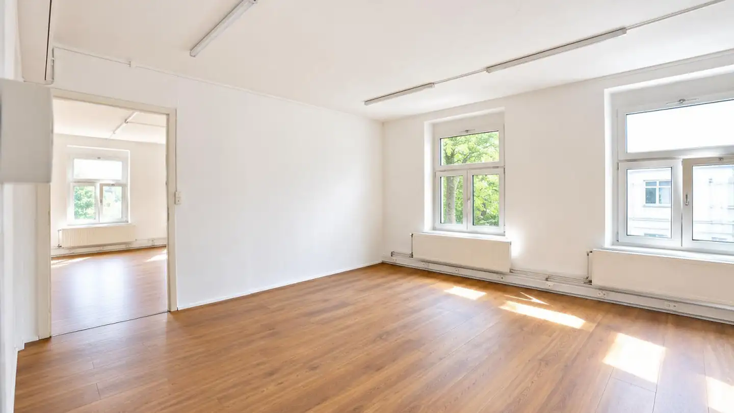 Bureau à louer - Zürcherstrasse 47, 8620 Wetzikon ZH - Photo 4