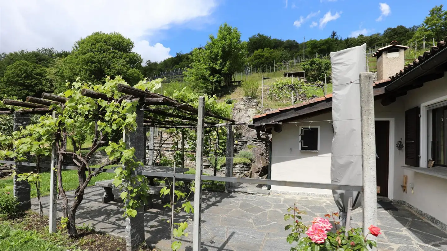 Haus kaufen - Fontanella, 6809 Medeglia