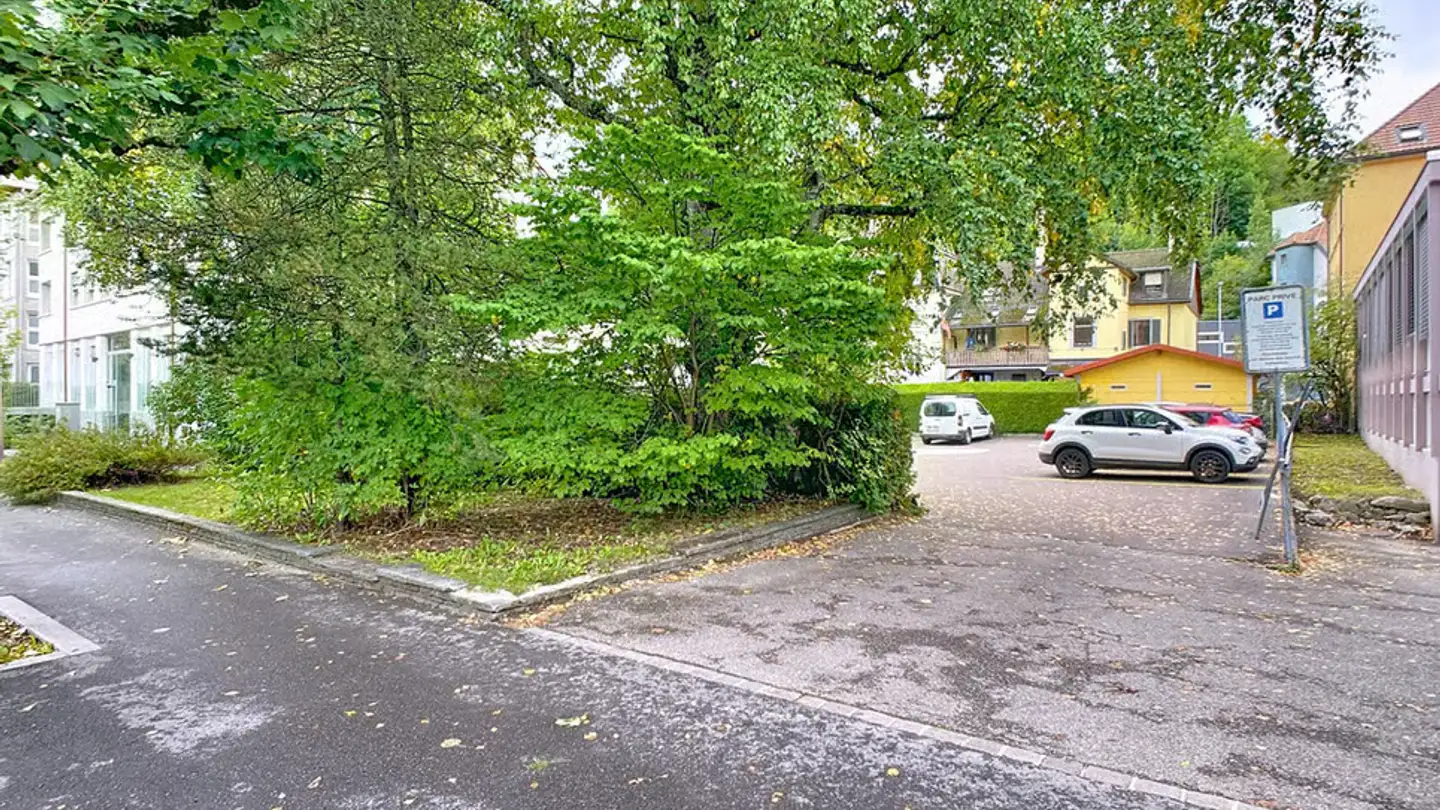 Garage individuel à louer - Avenue Du Technicum 13, 2400 Le Locle