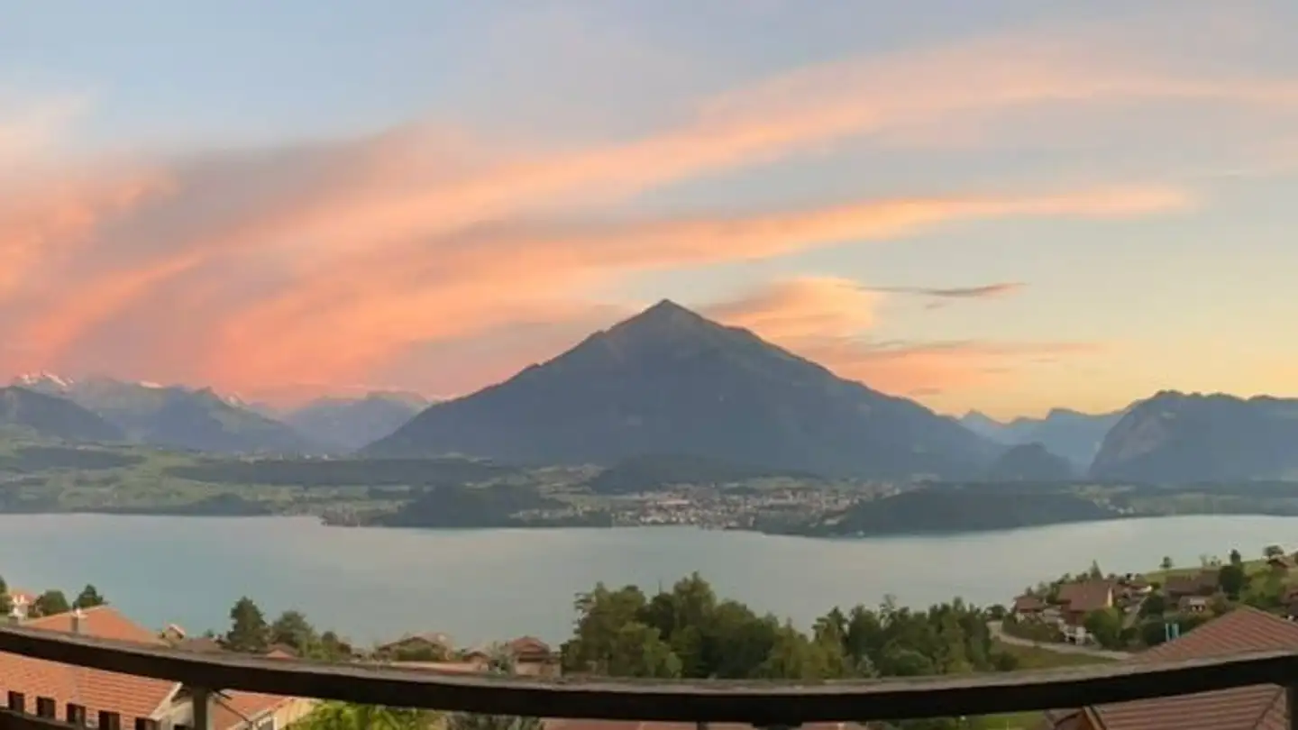 Wohnung mieten - Niesenblickweg 37, 3655 Sigriswil