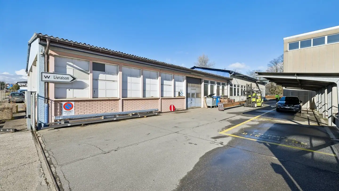 Workshop for rent - Boulevard De L'arc-En-Ciel 22, 1030 Bussigny