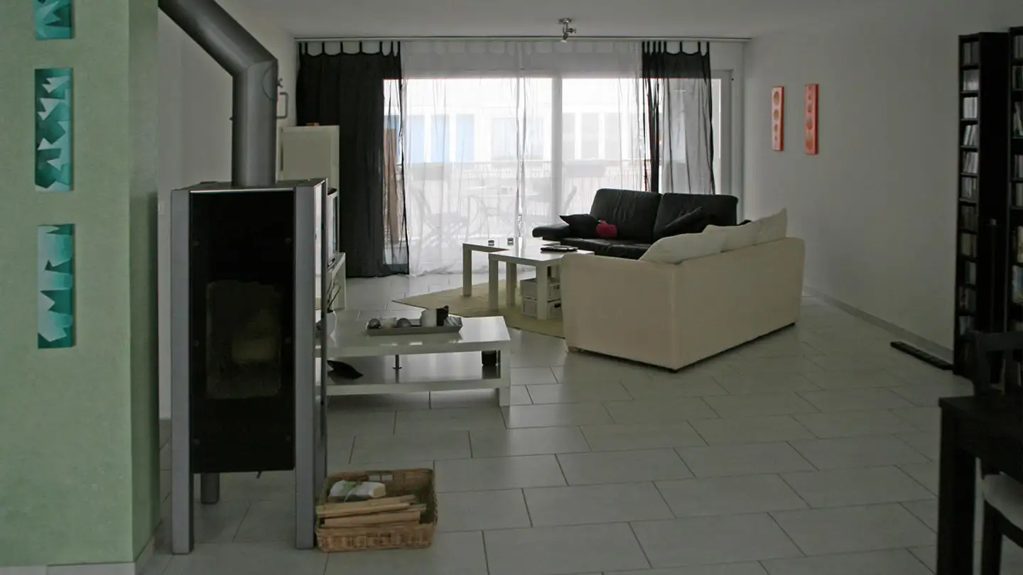 Appartement à louer - Gassa Sutò 3, 7013 Domat/Ems - Photo 4