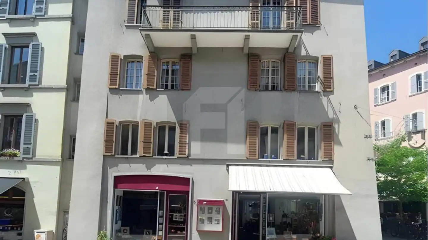 Commercial à louer - Rue Du Grand-Pont 5, 1950 Sion