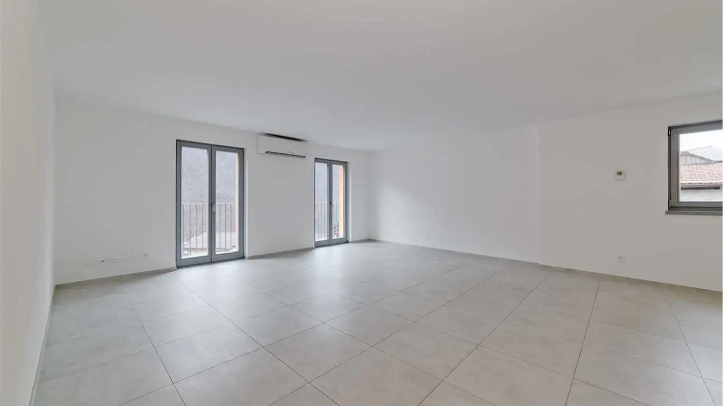 Apartment for rent - 6582 Pianezzo - Photo 3