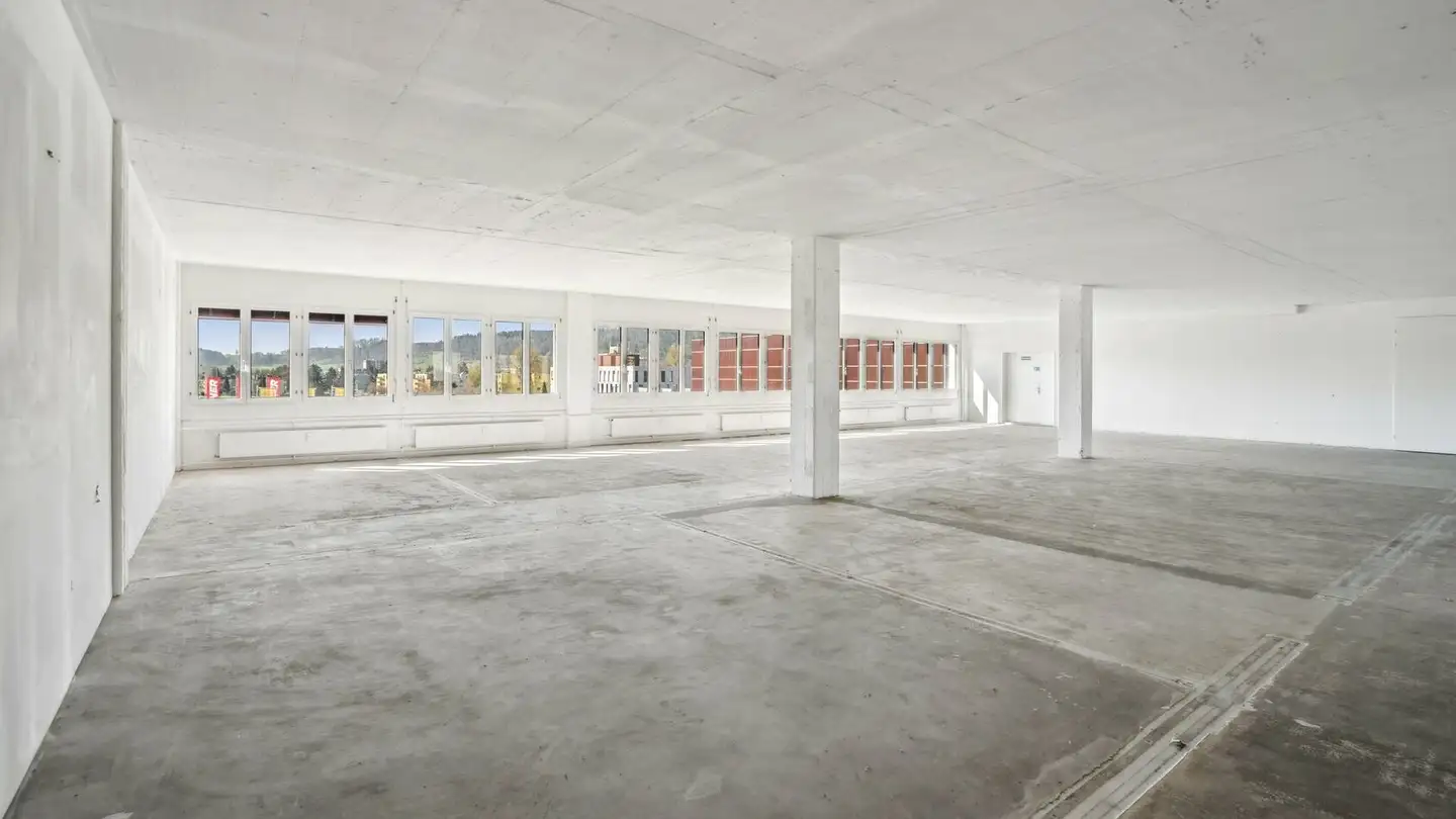 Edificio ad uso misto in affitto - Hardhofstrasse 17, 8424 Embrach