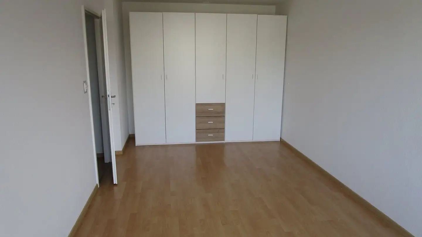 Apartment for rent - Badenerstrasse 414, 8004 Zürich - Photo 4