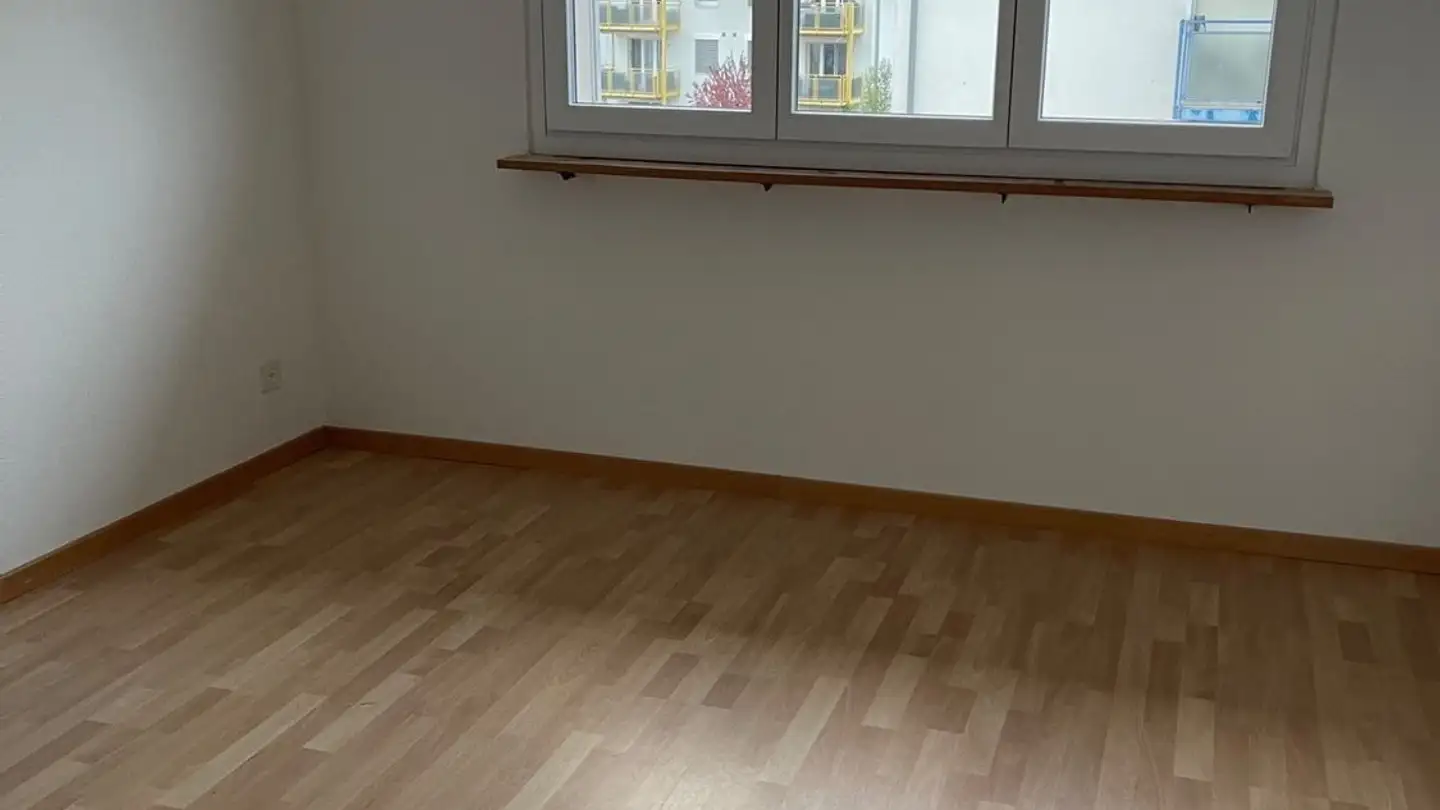 Apartment for rent - Lägernstrasse 4, 8303 Bassersdorf - Photo 4