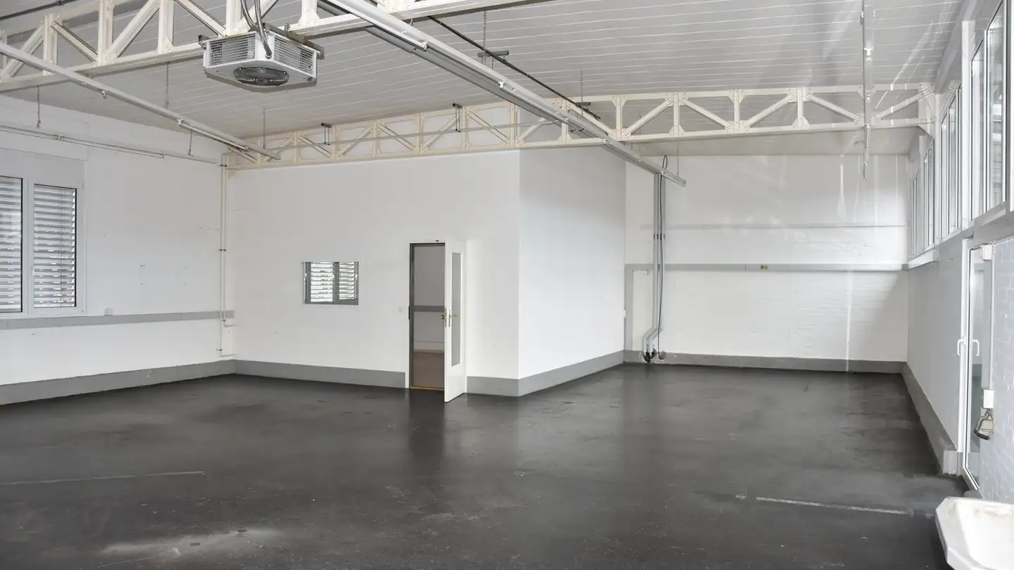 Industrieimmobilie mieten - Bützbergstrasse 2, 4912 Aarwangen