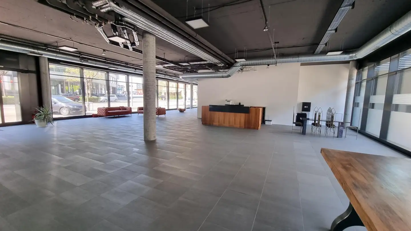 Commercial à louer - Baarerstrasse 50, 6300 Zug - Photo 3