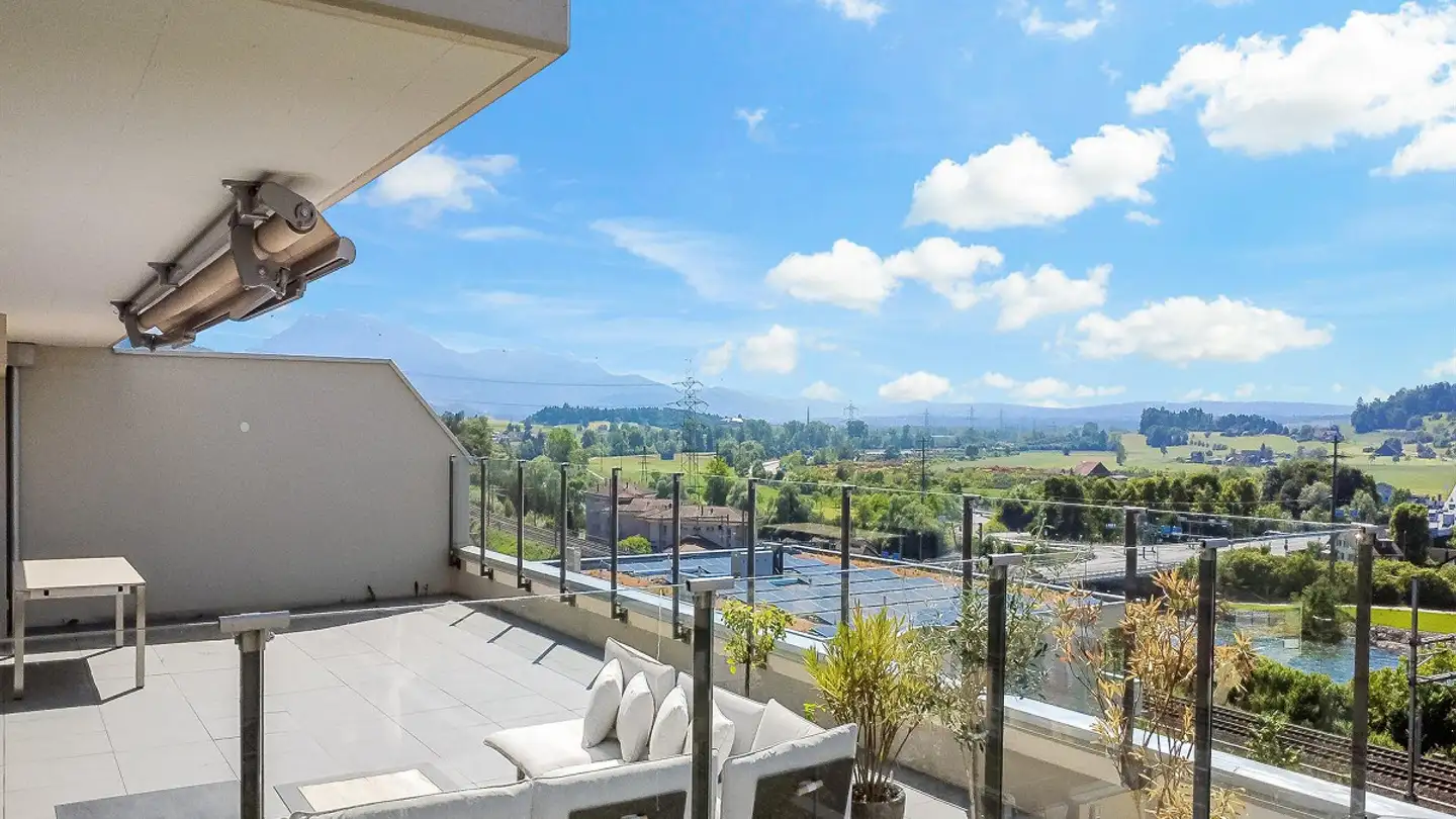 Terrassenwohnung kaufen - Weitblick 19, 6038 Gisikon - Foto 2
