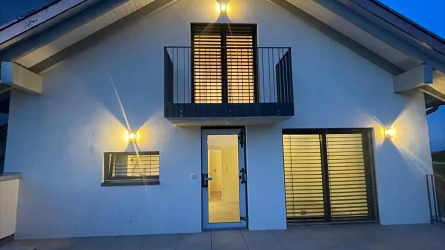 Stepped apartment for rent - 1183 Bursins