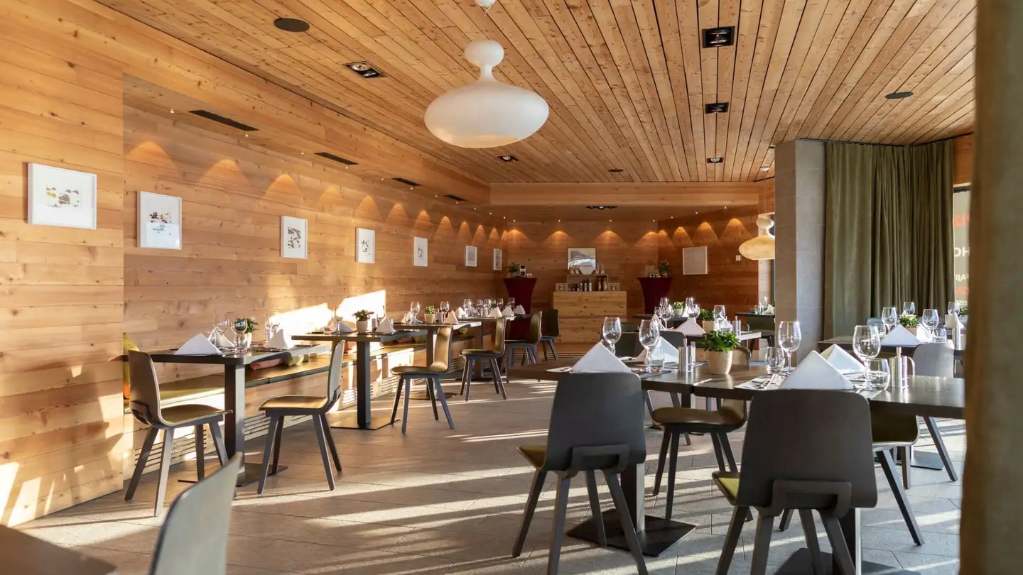 Hôtel à vendre - 7516 Maloja