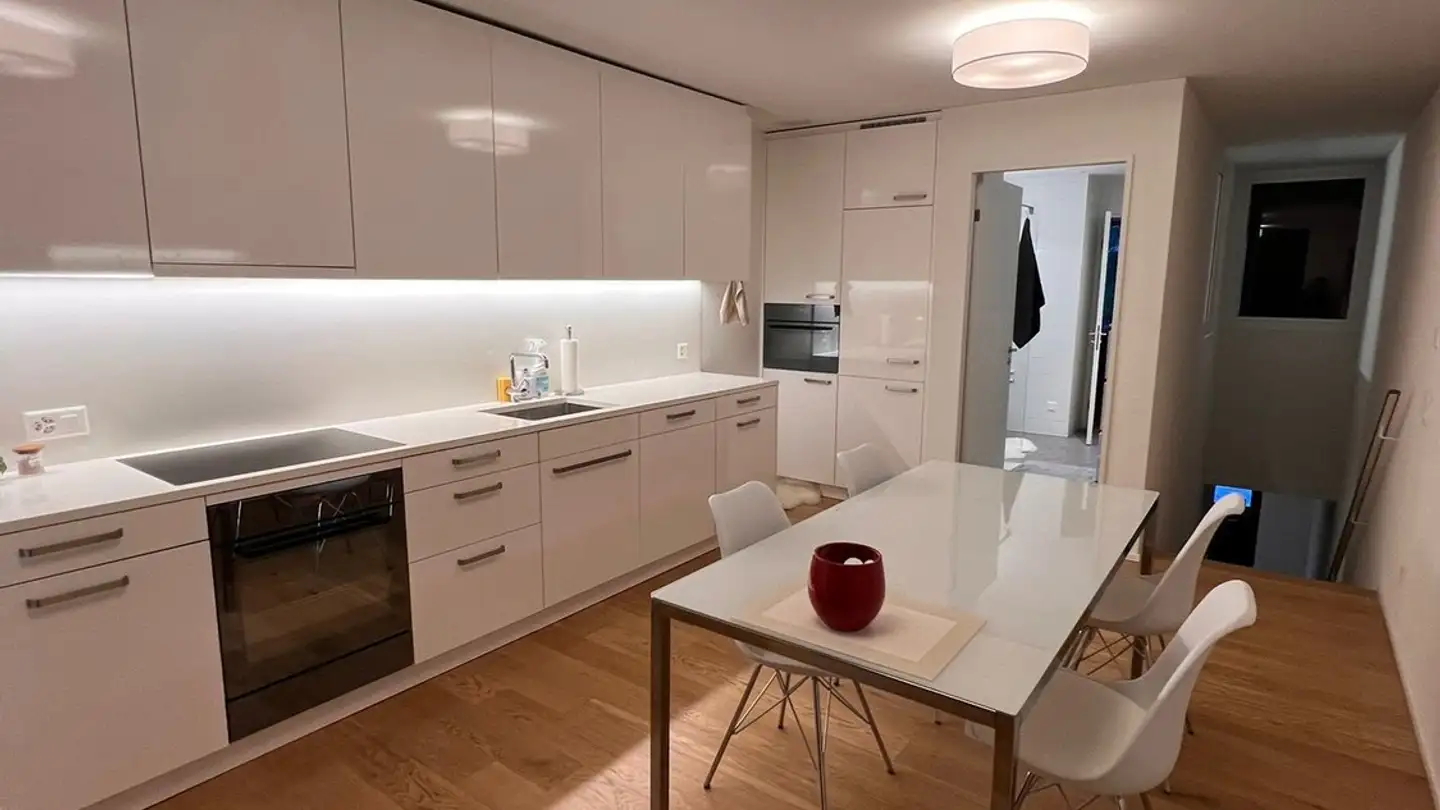 Appartement à louer - Tuchmacherstrasse 36, 8041 Zürich