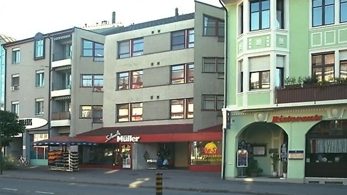 Garage singolo in affitto - Hauptstrasse 34, 4127 Birsfelden - Photo 3