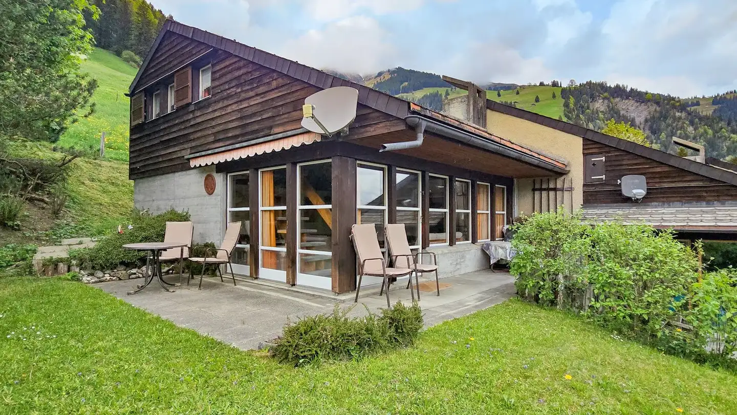 Chalet for sale - Prastenstrasse 8, 3714 Frutigen