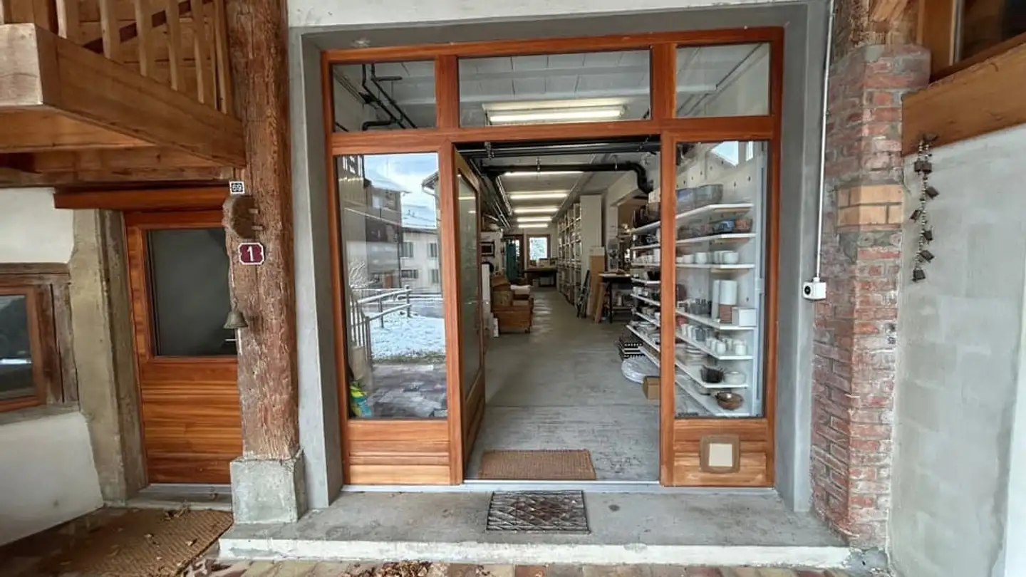 Commercial for rent - Rue De La Poterie 1, 1326 Juriens - Photo 2