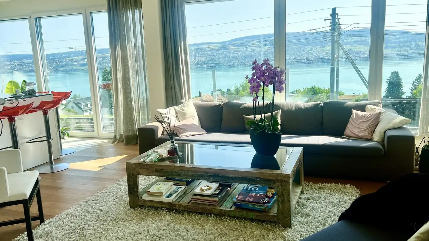 Chambre à louer - 8810 Horgen