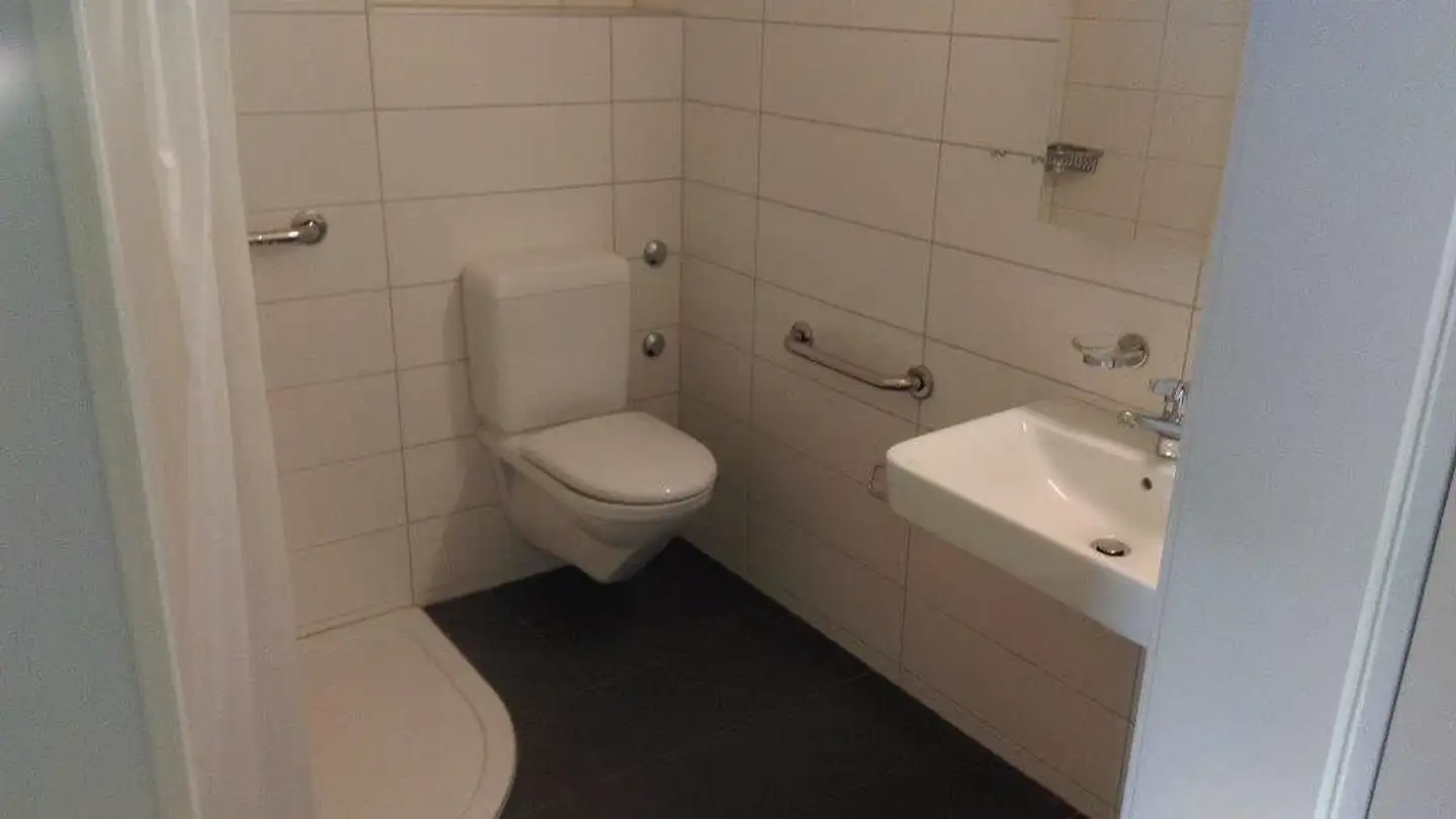 Wohnung mieten - Dorfstrasse 10, 3297 Leuzigen - Foto 2