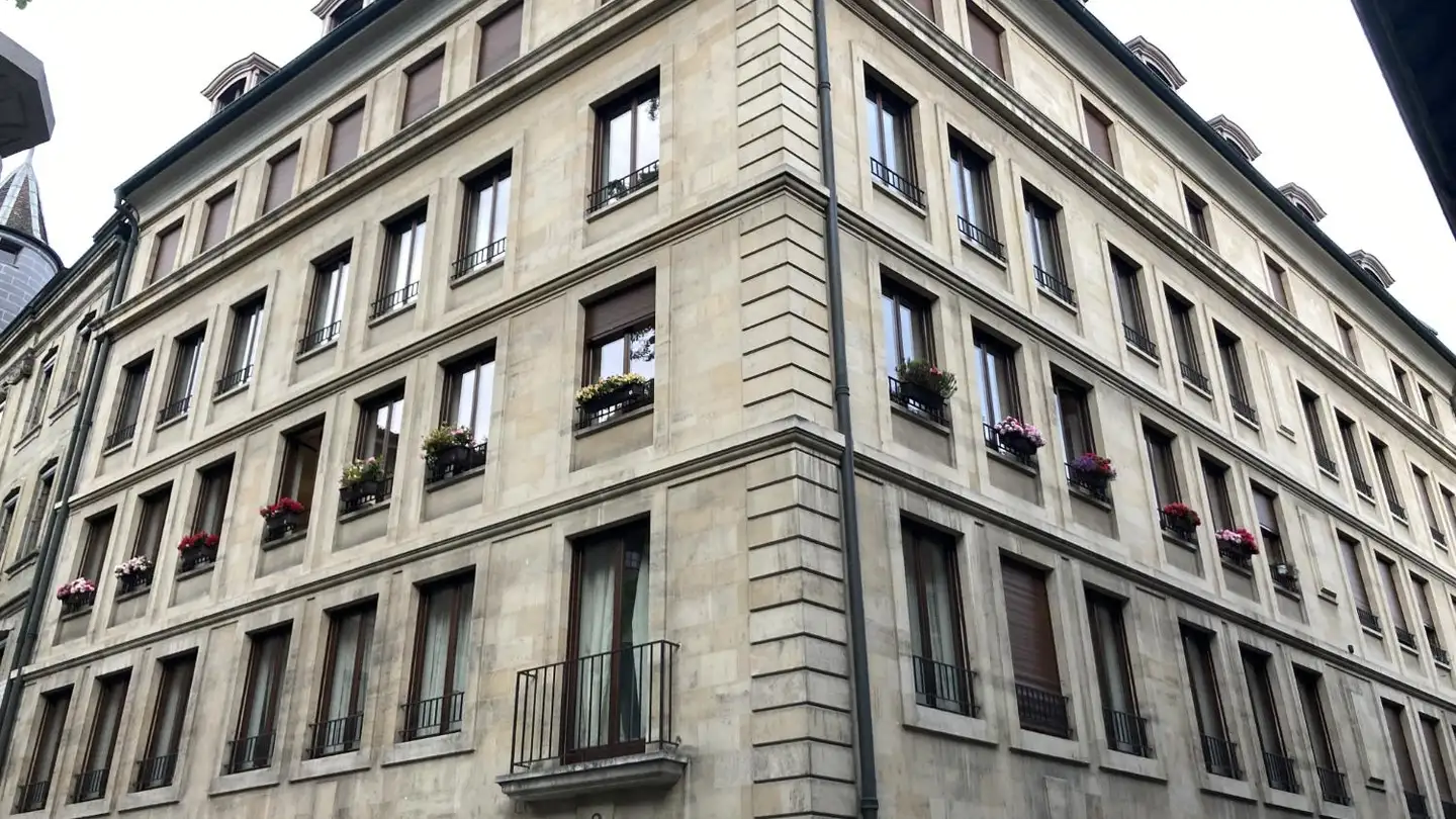 Appartement à louer - Rue Du Puits-Saint-Pierre 2, 1204 Genève