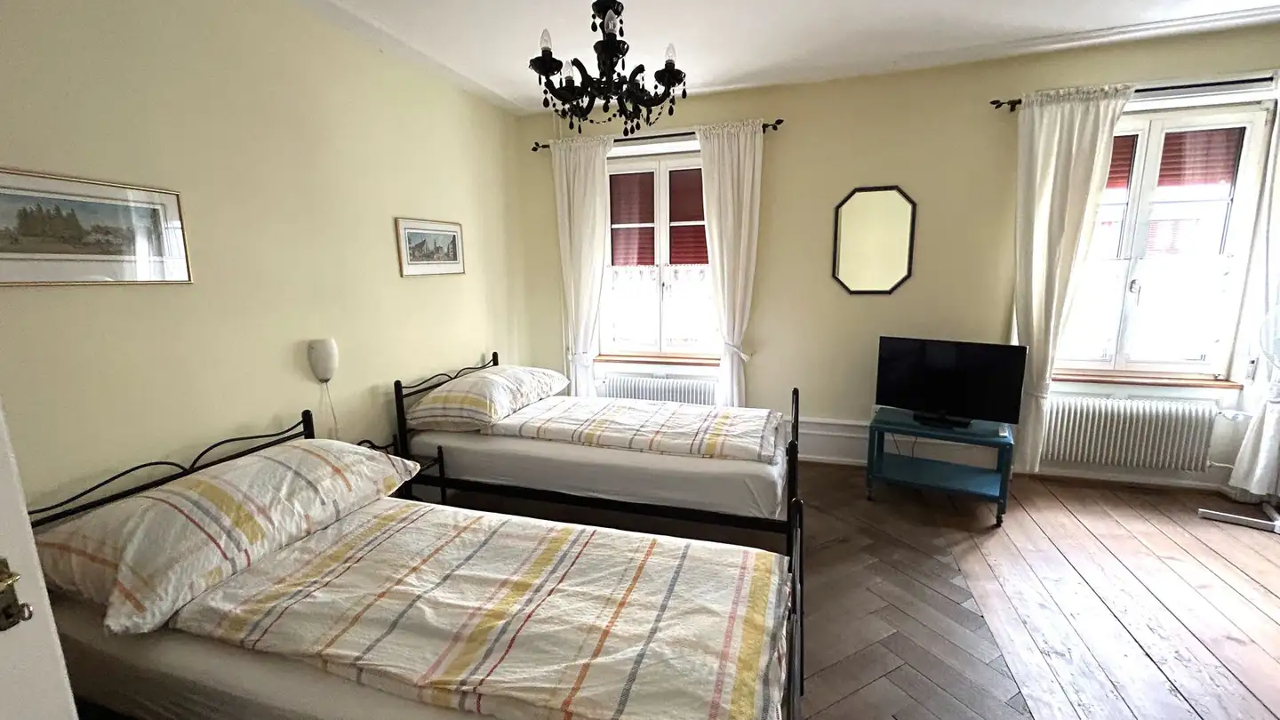 Residential building for sale - 4053 Basel - Photo 4