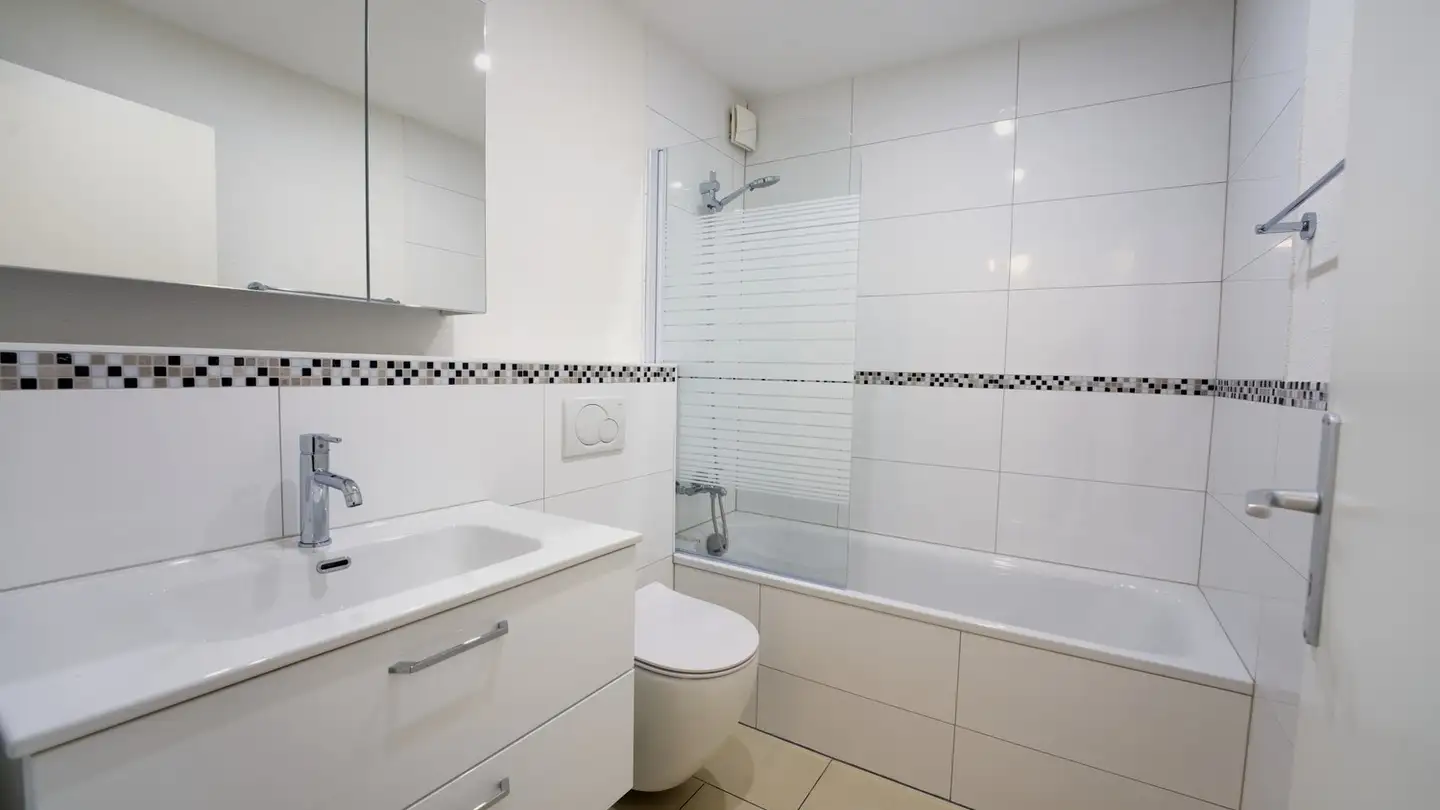 Appartement à louer - 4153 Reinach BL - Photo 4