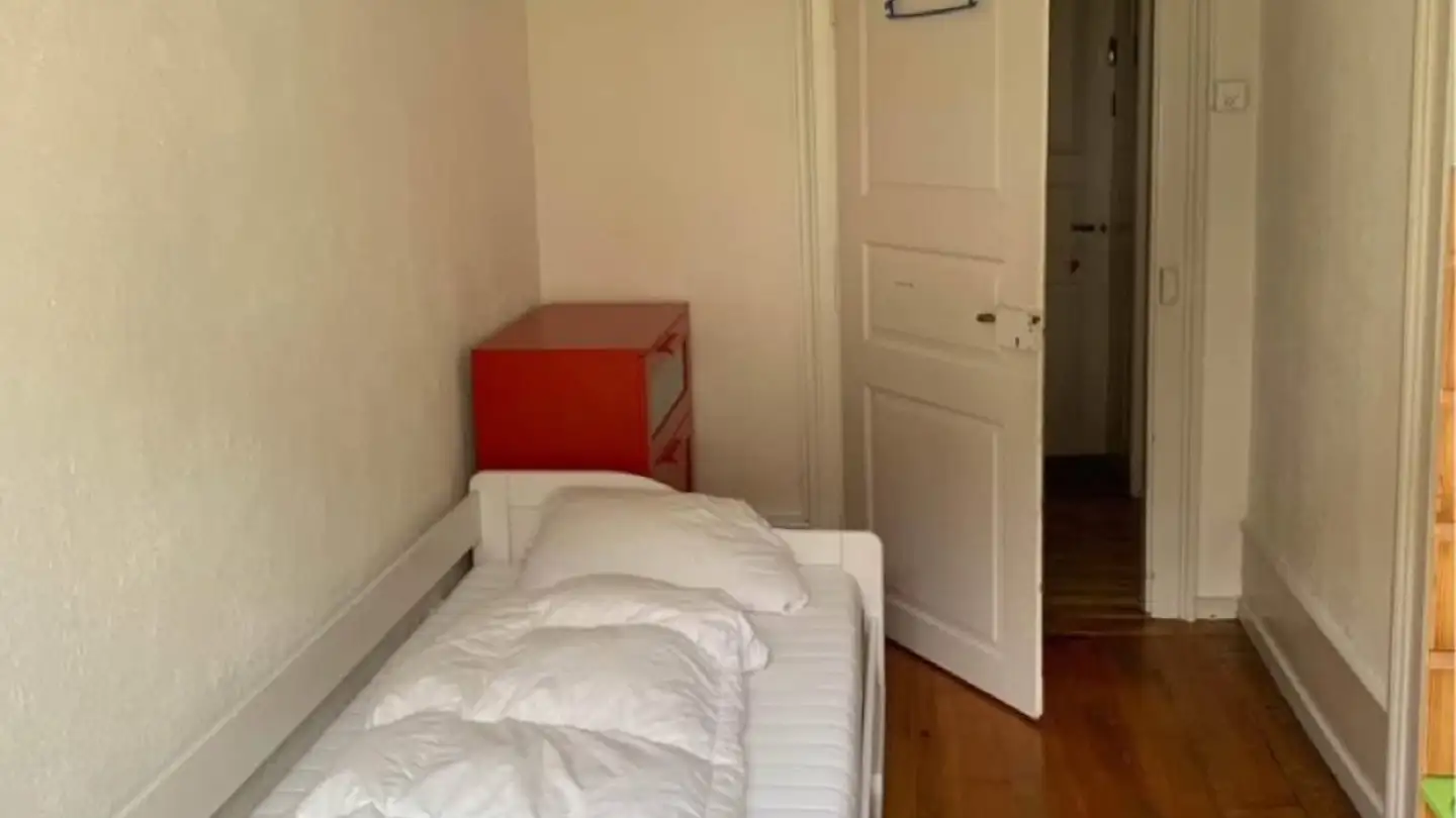 Stanza singola in affitto - Rue De Vieux-Châtel, 2000 Neuchâtel - Photo 4