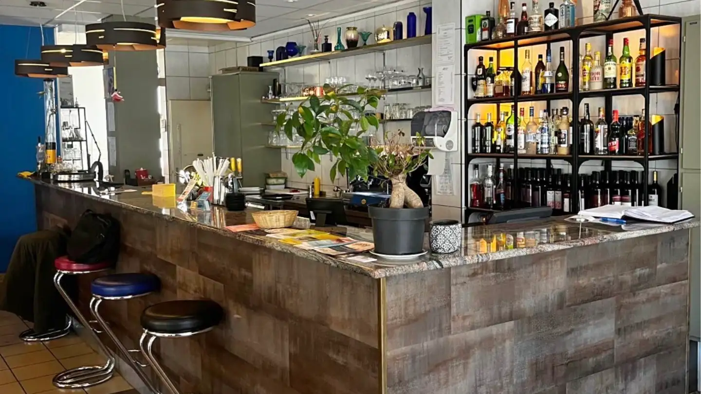 Hotel for sale - 1008 Prilly - Photo 2