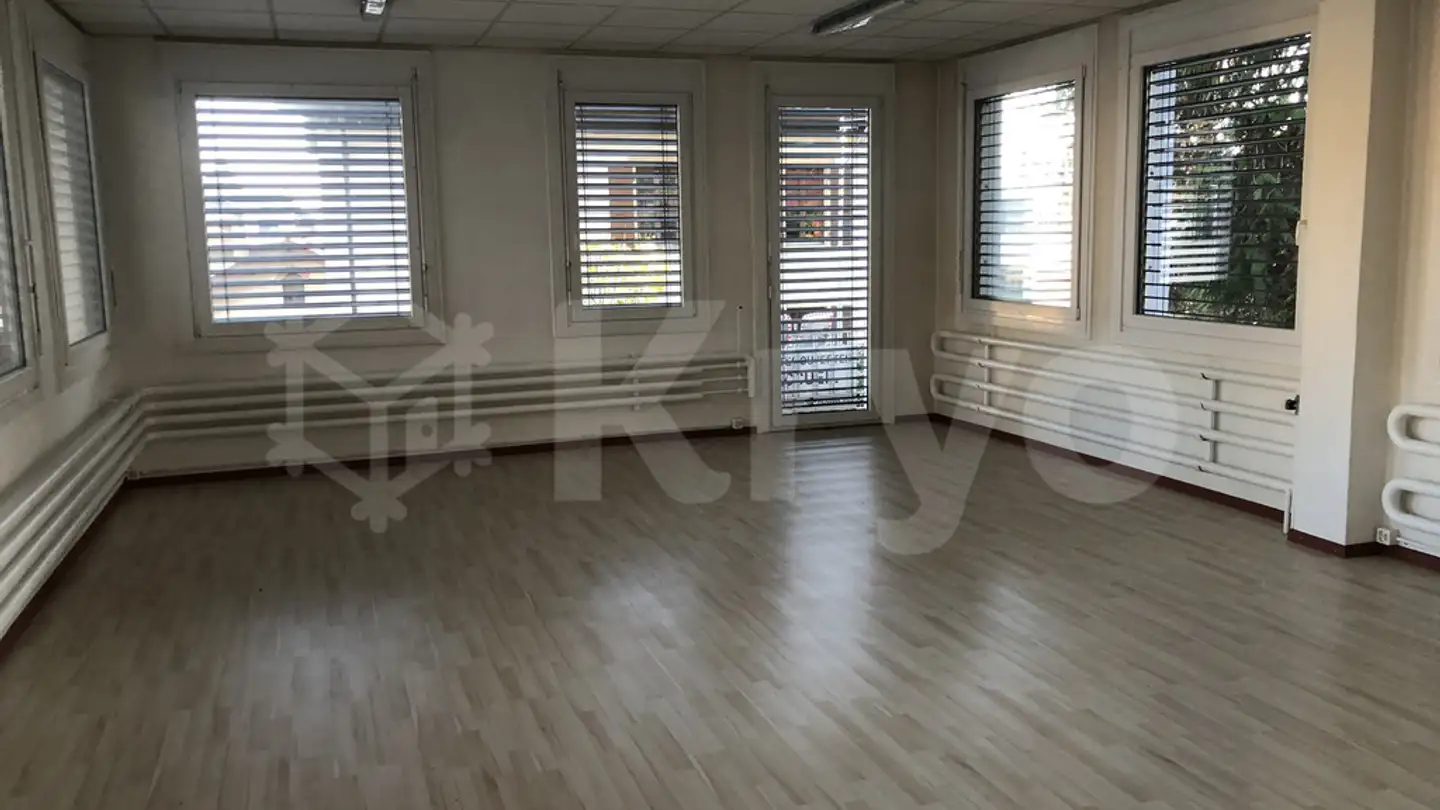 Commercial for rent - Rue De Corcelles 4, 2034 Peseux