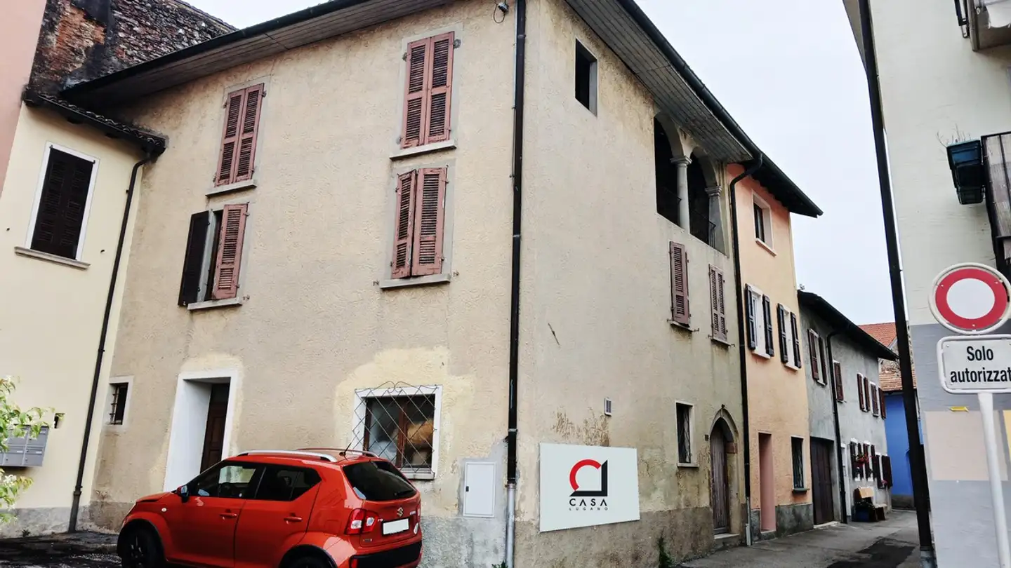 Maison individuelle à vendre - 6852 Genestrerio