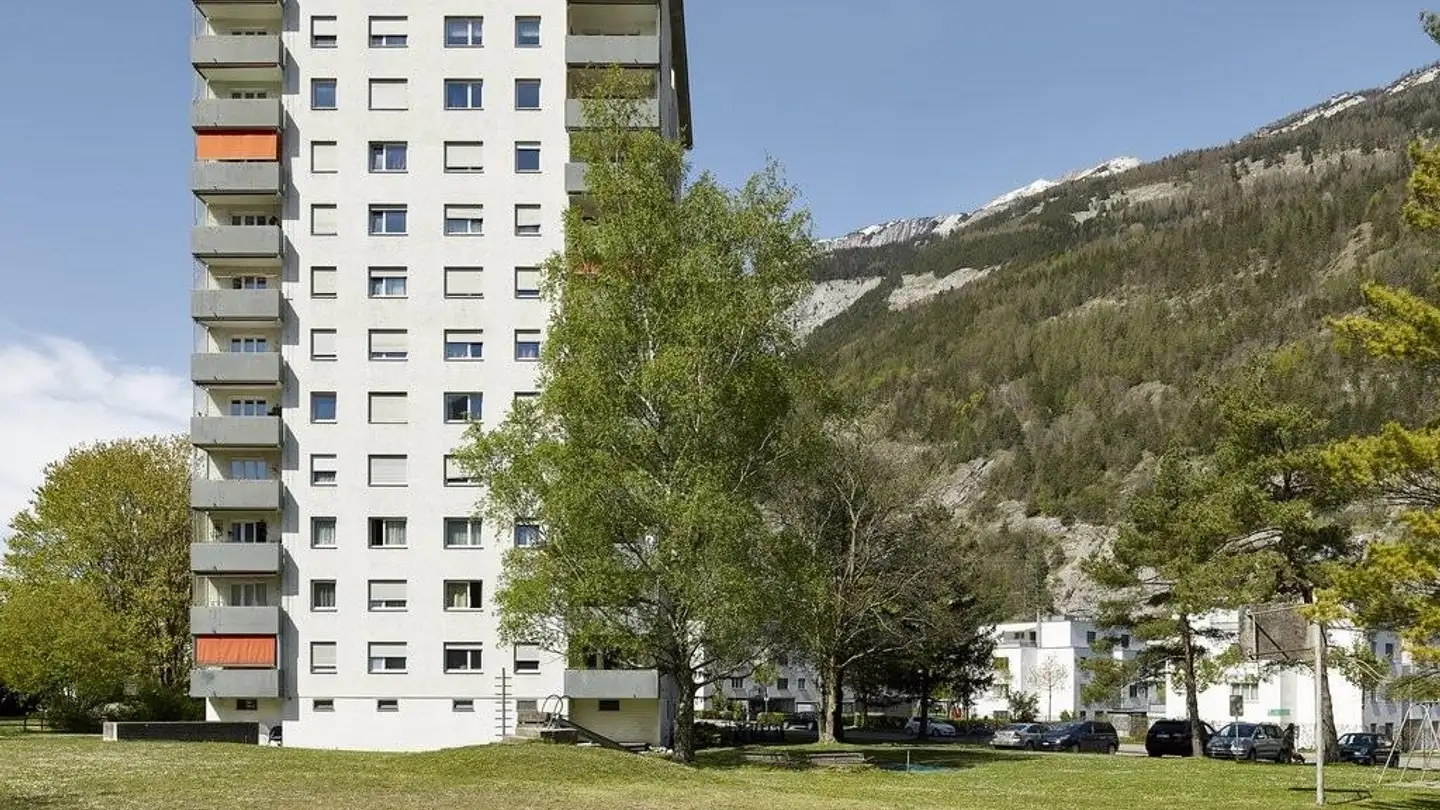 Outdoor parking space for rent - Austrasse 12, 7000 Chur - Photo 2