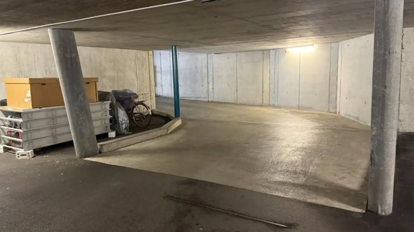 Underground parking space for rent - Dorfplatz 2-5, 3176 Neuenegg - Photo 2