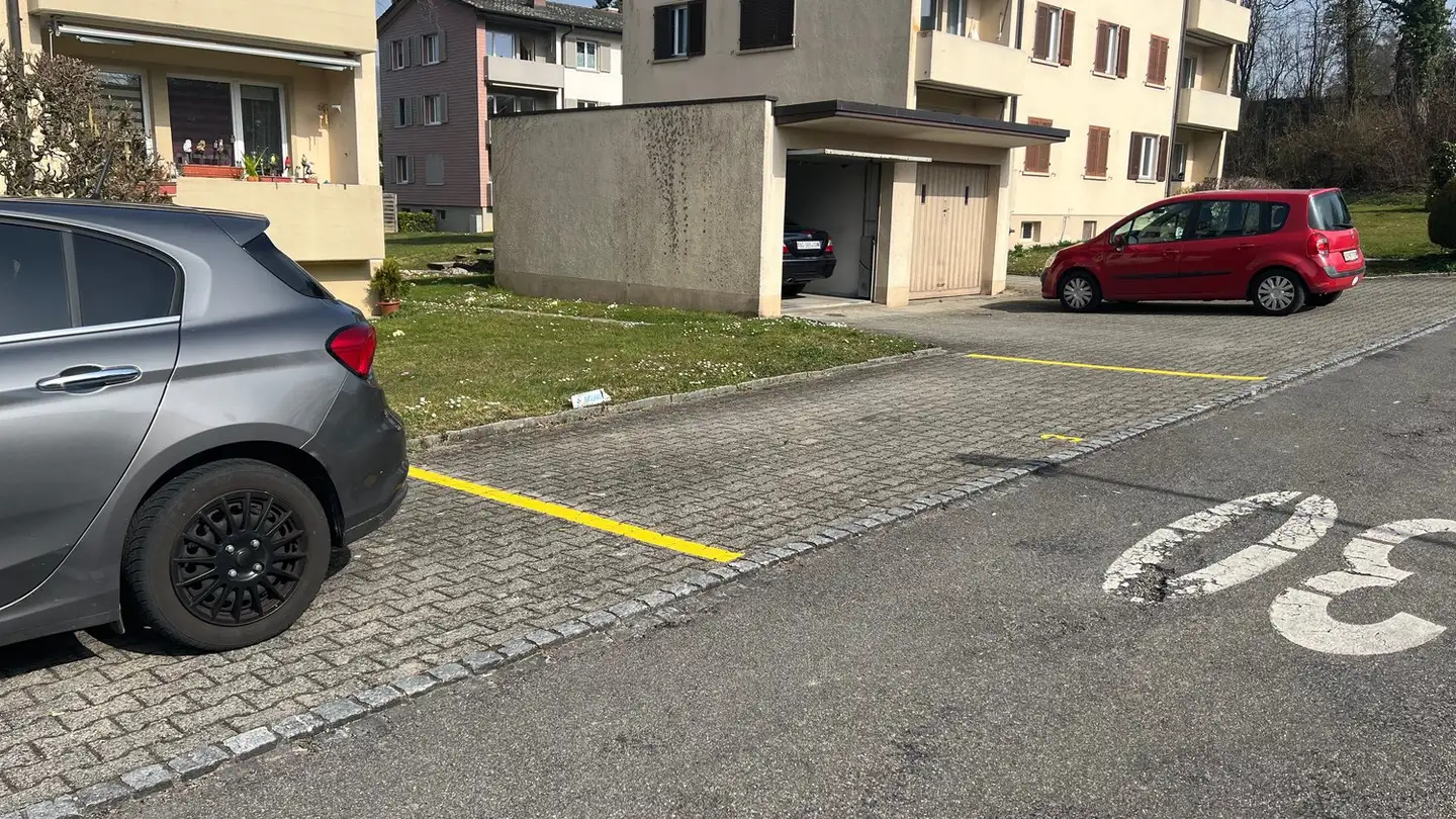 Parcheggio esterno in affitto - Alter Zeigerweg 9, 5702 Niederlenz