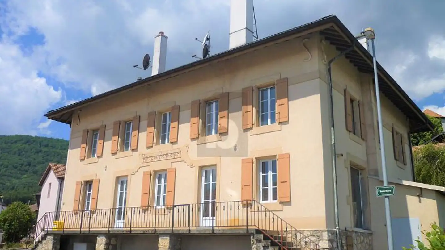 Apartment for rent - 1147 Montricher