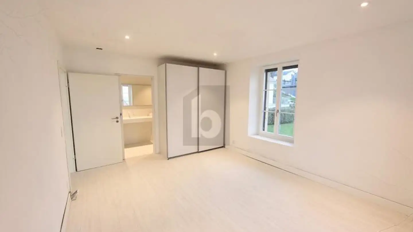 Apartment for rent - 1147 Montricher - Photo 4