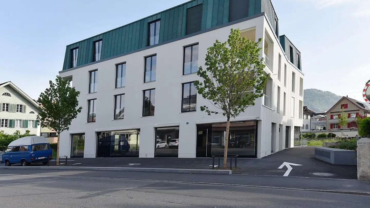 Outdoor parking space for rent - Stansstaderstrasse 24, 6370 Stans