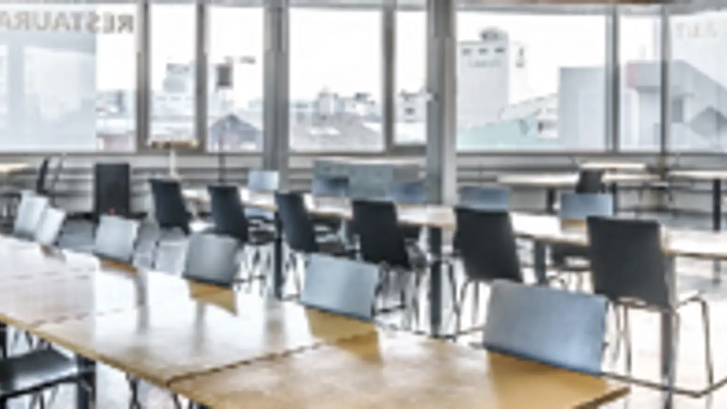 Commercial for rent - Münchensteinerstrasse 268, 4053 Basel