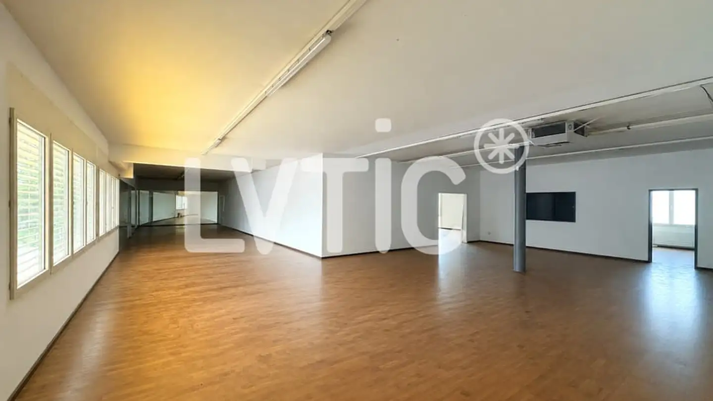 Commercial à louer - 1844 Villeneuve VD - Photo 2