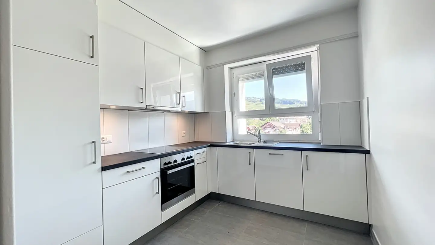 Appartement à louer - Avenue Du Général-Guisan 50, 1800 Vevey - Photo 2
