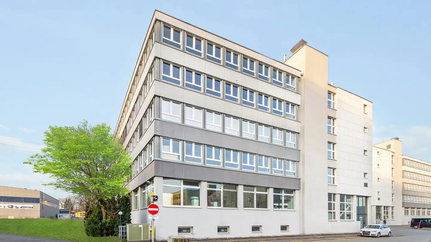Bürofläche mieten - Bäulerwisenstrasse 3, 8152 Glattbrugg