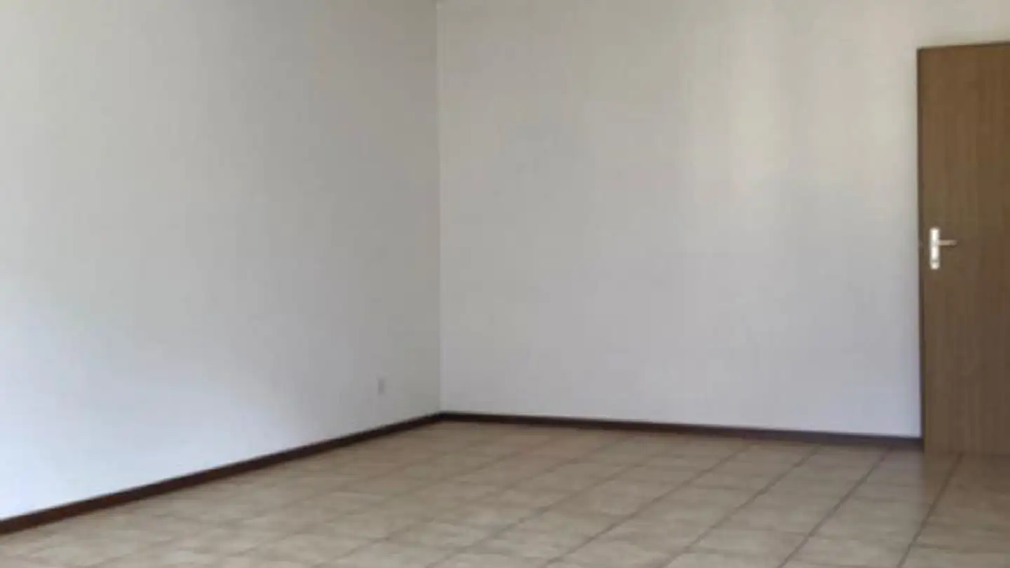 Apartment for rent - Via Quinta 47, 6710 Biasca - Photo 4