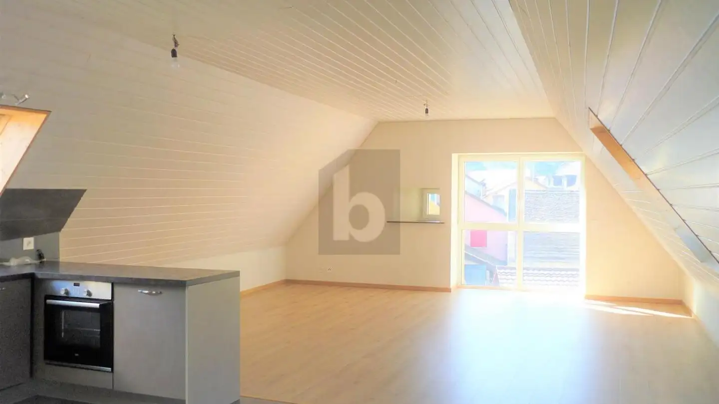 Dachgeschosswohnung mieten - 1350 Orbe - Foto 2