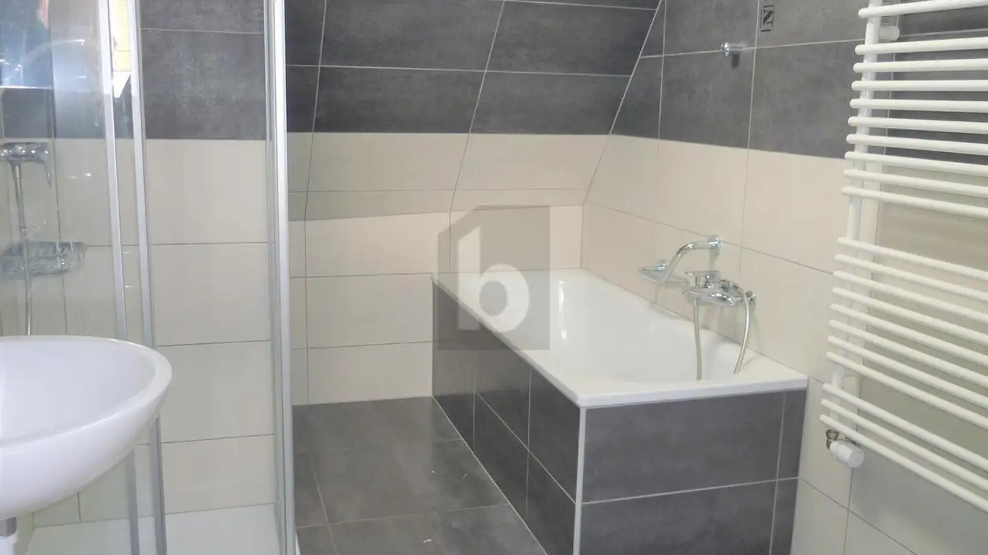 Dachgeschosswohnung mieten - 1350 Orbe - Foto 4