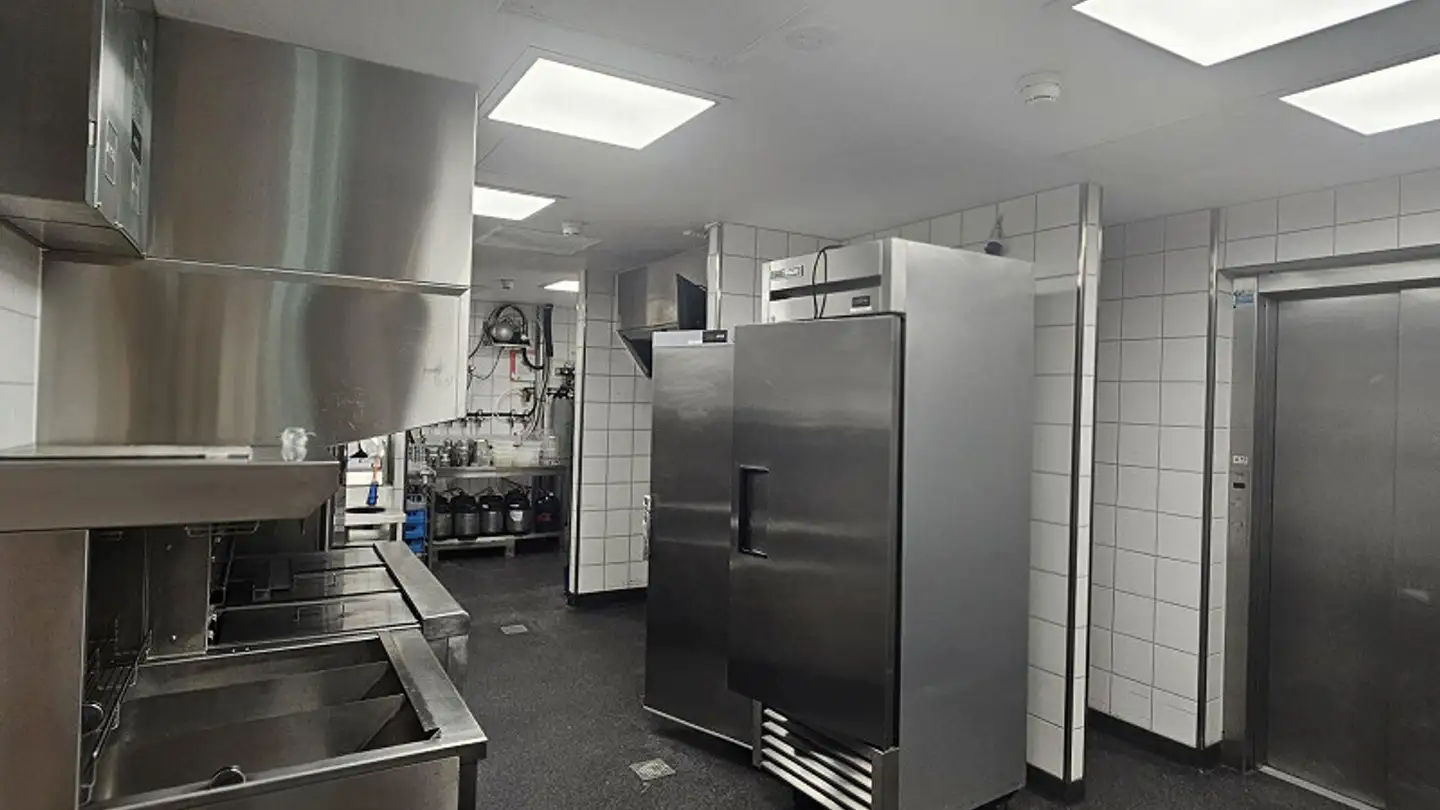 Ristorante in affitto - Bahnhofstrasse 43, 8200 Schaffhausen - Foto 3