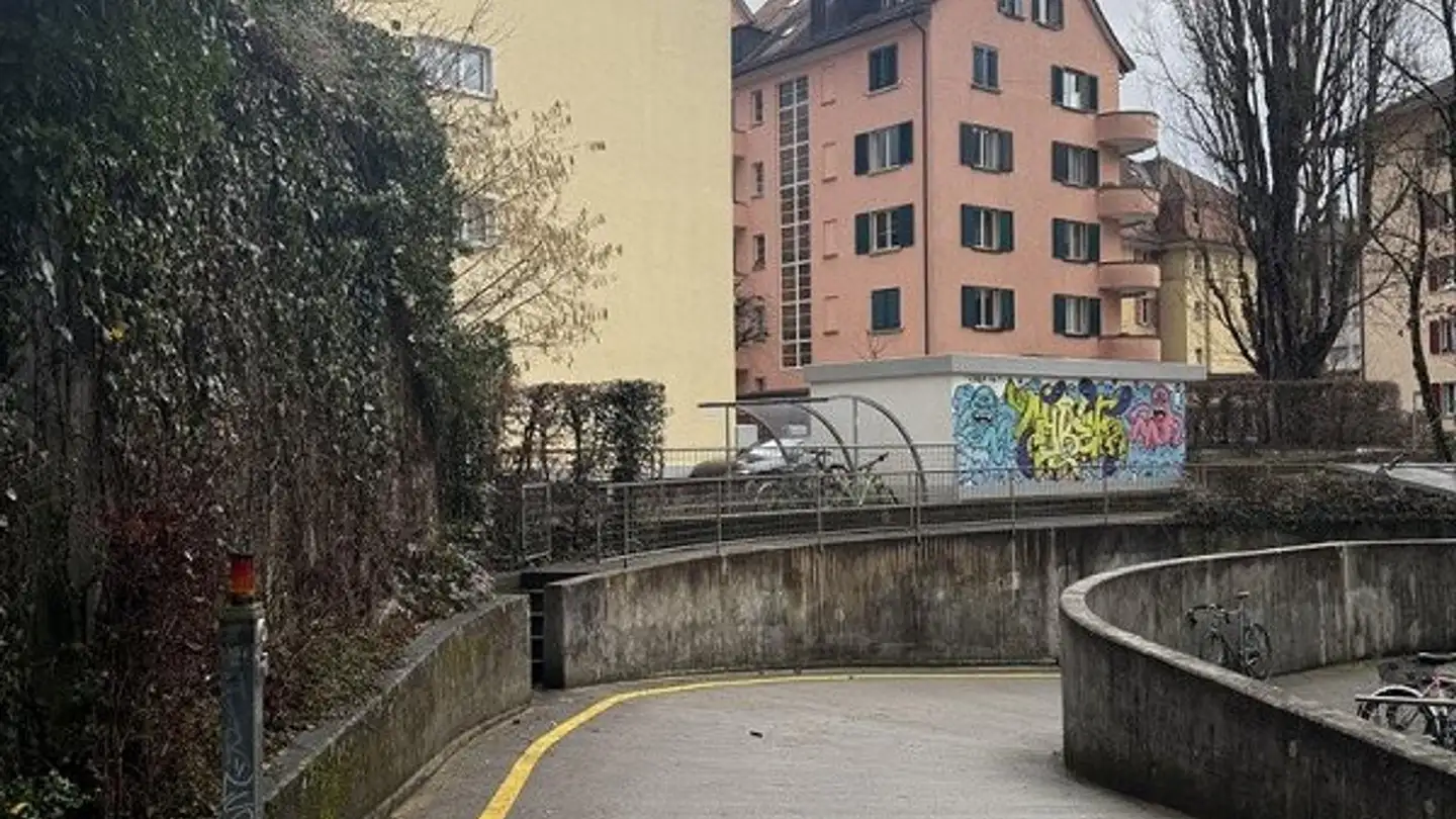 Parcheggio sotterraneo in affitto - Neufeldstrasse 5, 3012 Bern