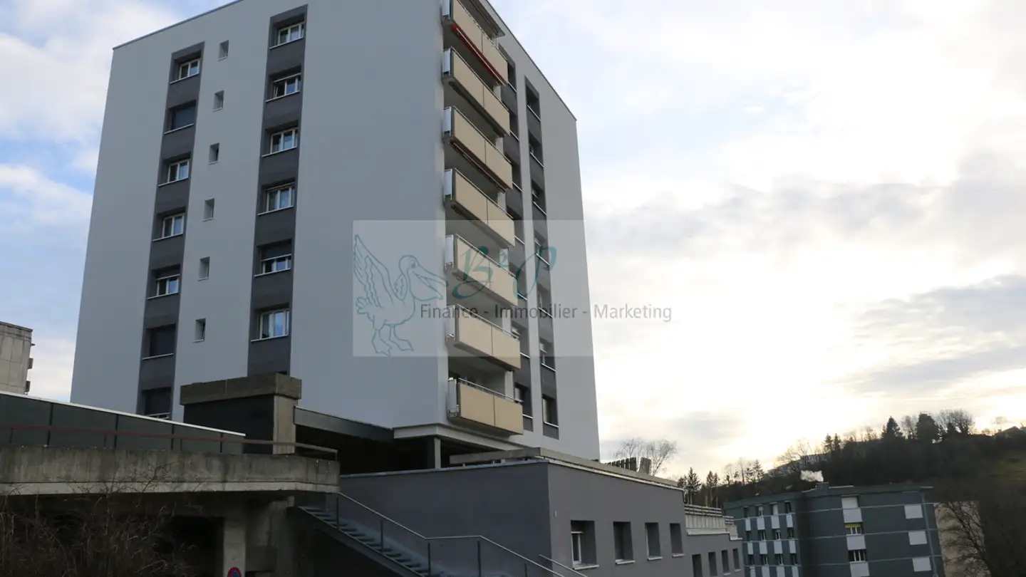 Indoor parking space for rent - Faubourg Philippe-Suchard 36, 2017 Boudry